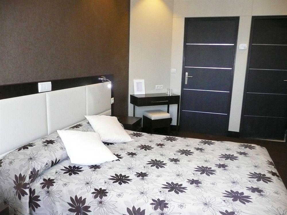 อัลแบร์ 1 Hotel นีซ ภายนอก รูปภาพ